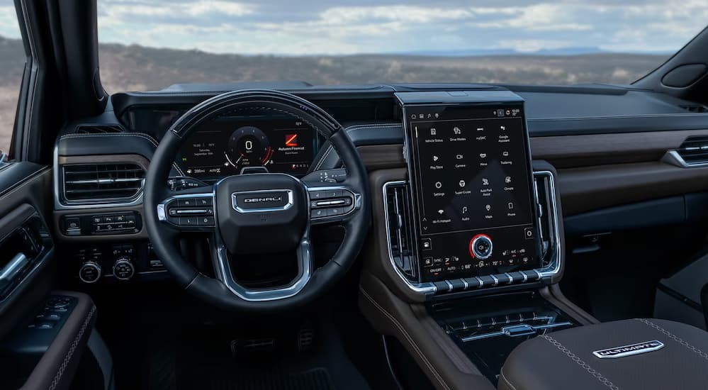 Black dash in a 2026 GMC Yukon.