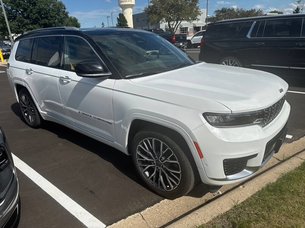 2022 Jeep Grand Cherokee L Summit Reserve