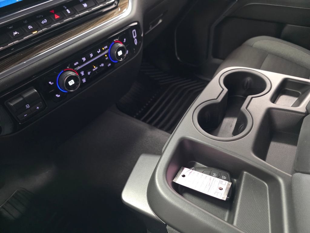 2025 Chevrolet Silverado 1500 LT (2FL)