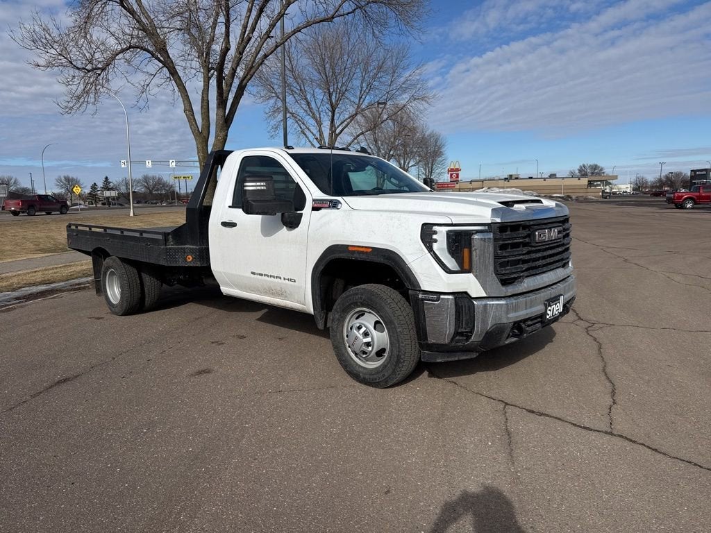 2026 GMC Sierra 3500 HD Chassis Cab Pro