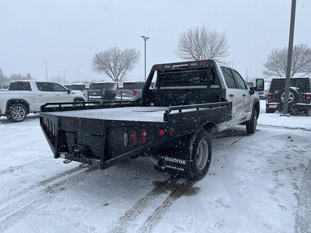 2026 GMC Sierra 3500 HD Chassis Cab Pro
