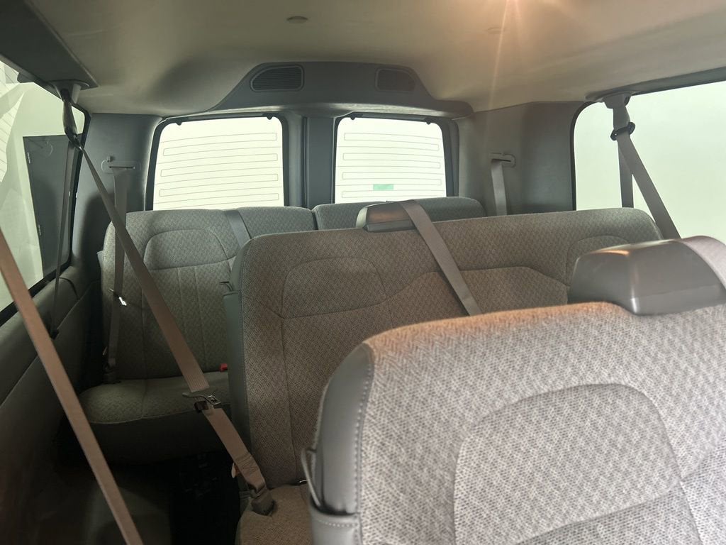 2026 GMC Savana Passenger LT