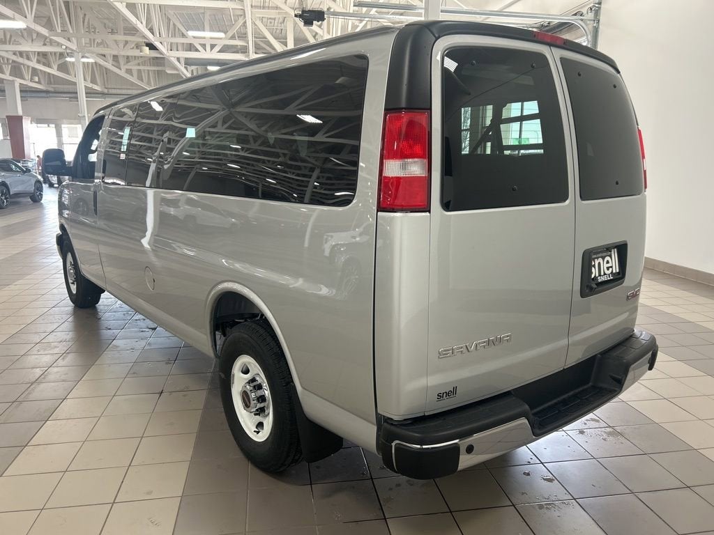 2026 GMC Savana Passenger LT