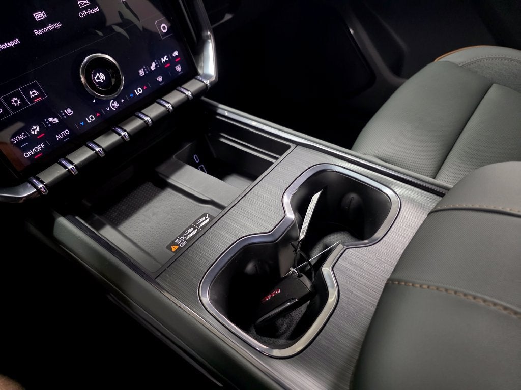 2027 GMC Acadia AT4