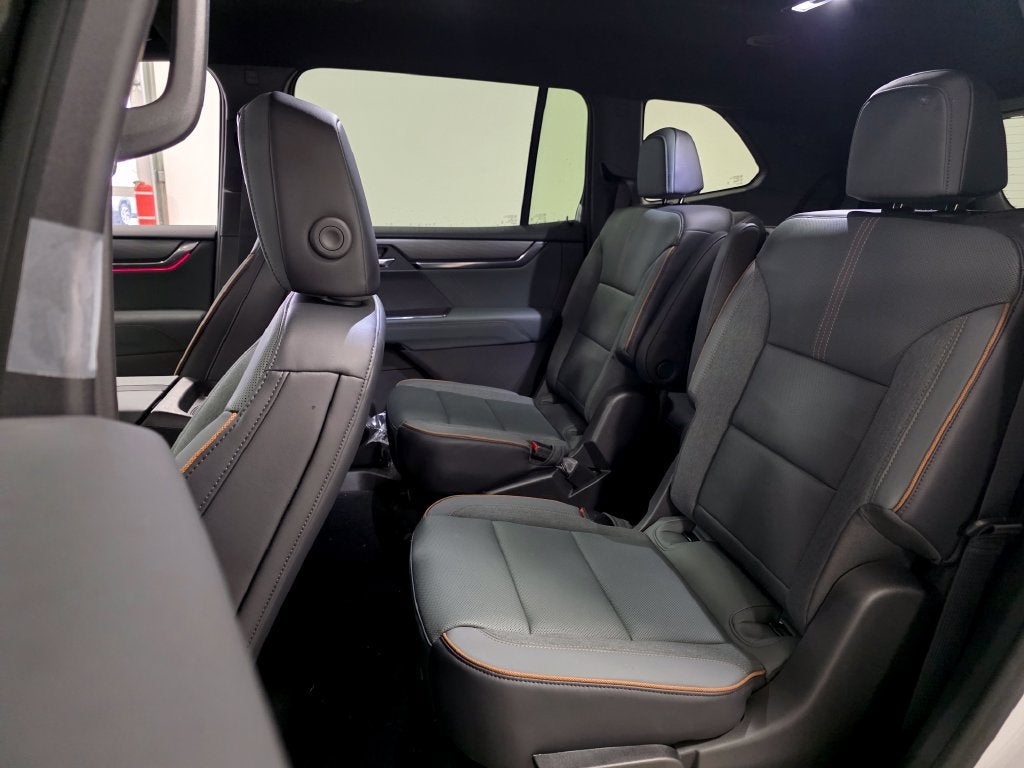 2027 GMC Acadia AT4