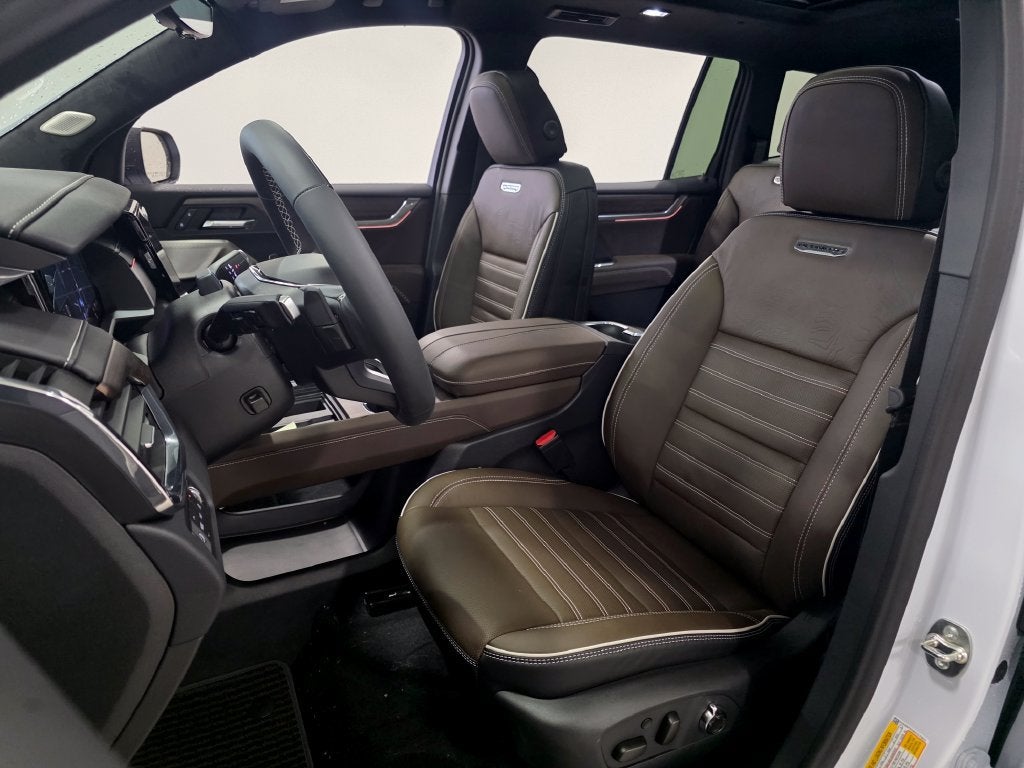 2027 GMC Acadia Denali Ultimate