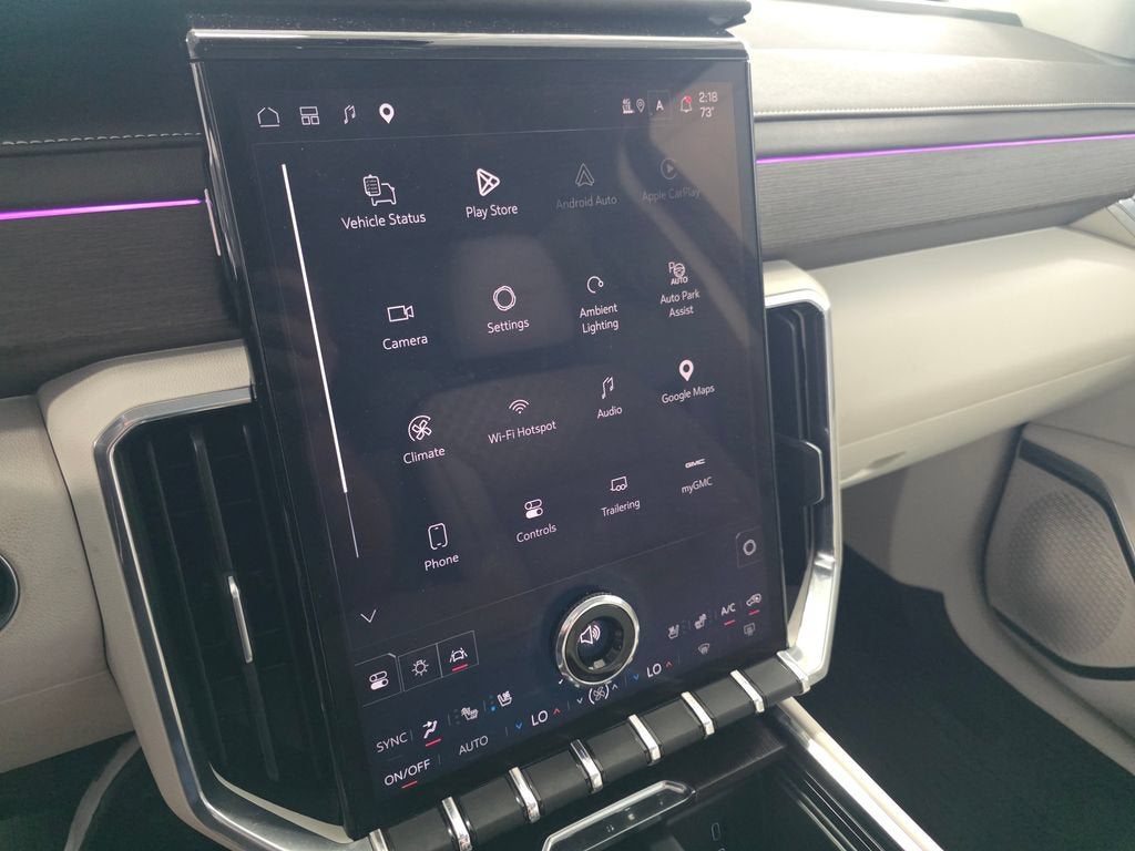 2024 GMC Acadia Denali