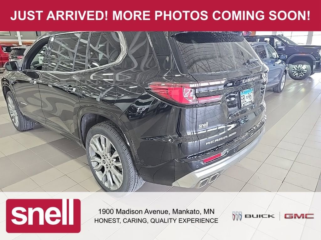 2025 GMC Acadia Denali