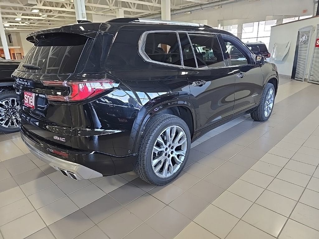 2025 GMC Acadia Denali