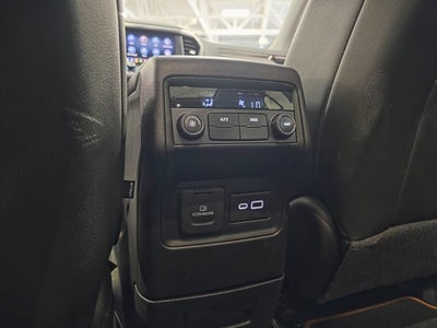 2021 GMC Acadia AT4