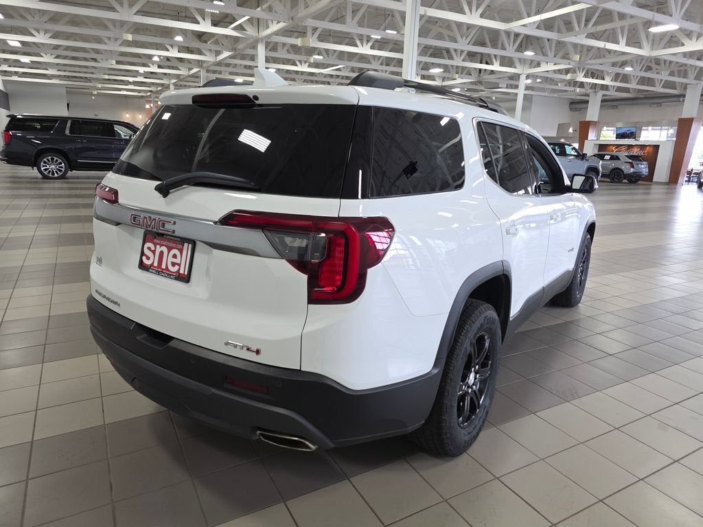 2021 GMC Acadia AT4