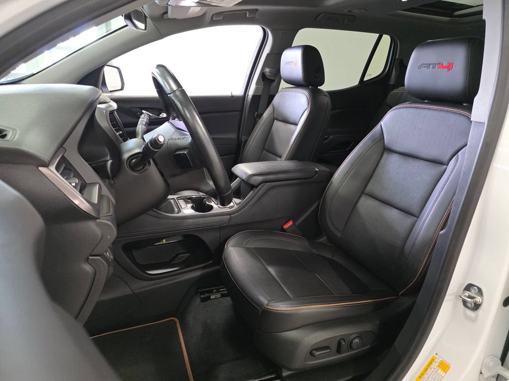 2021 GMC Acadia AT4