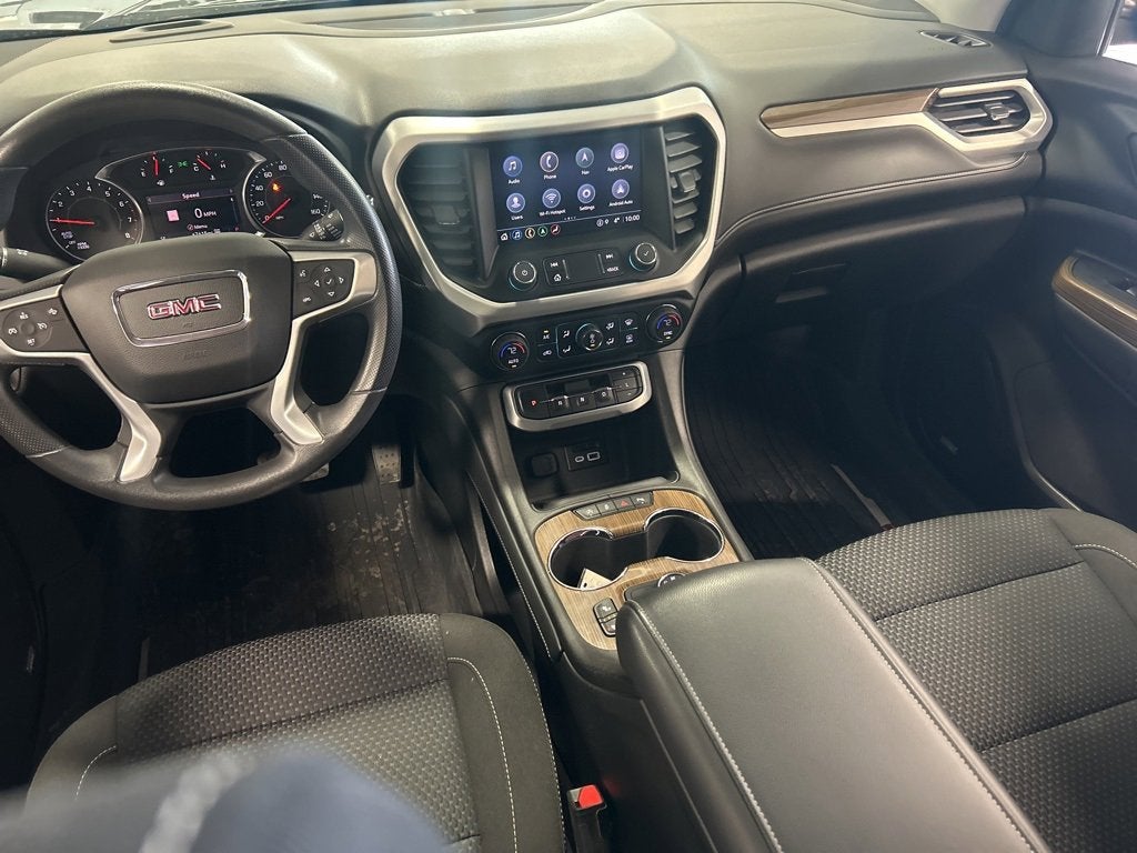 2022 GMC Acadia SLE