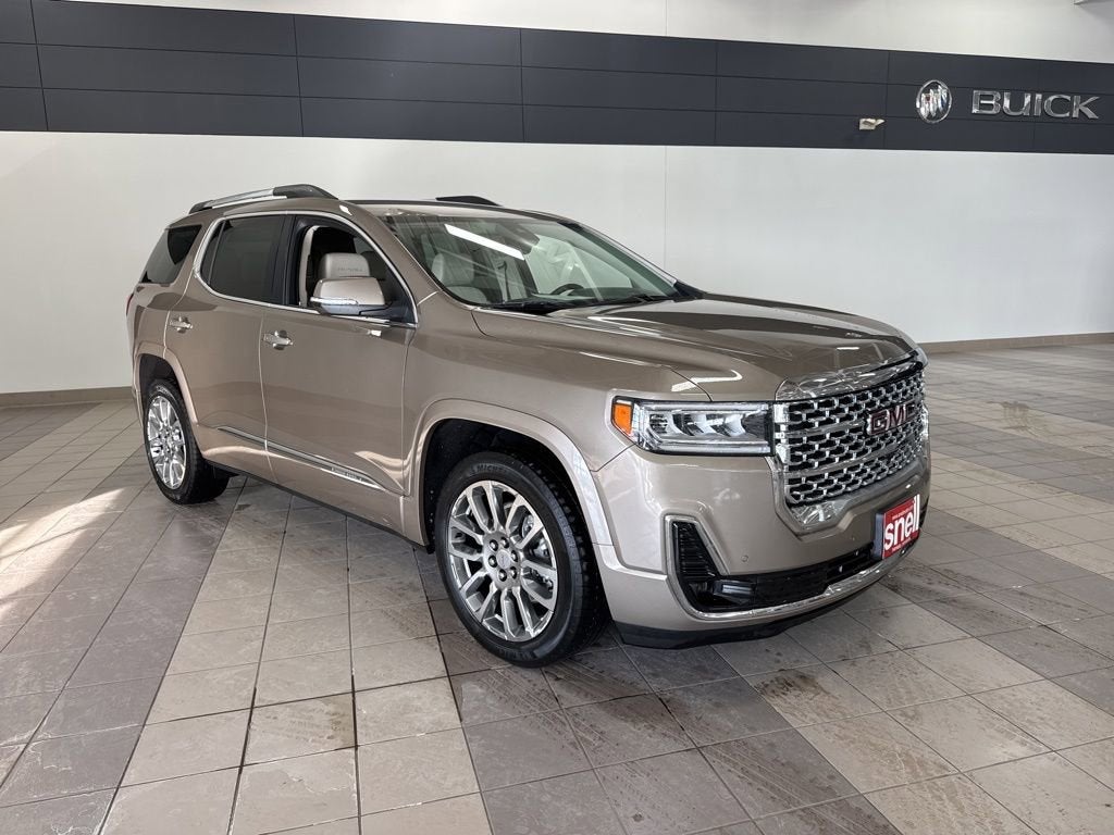 2023 GMC Acadia Denali