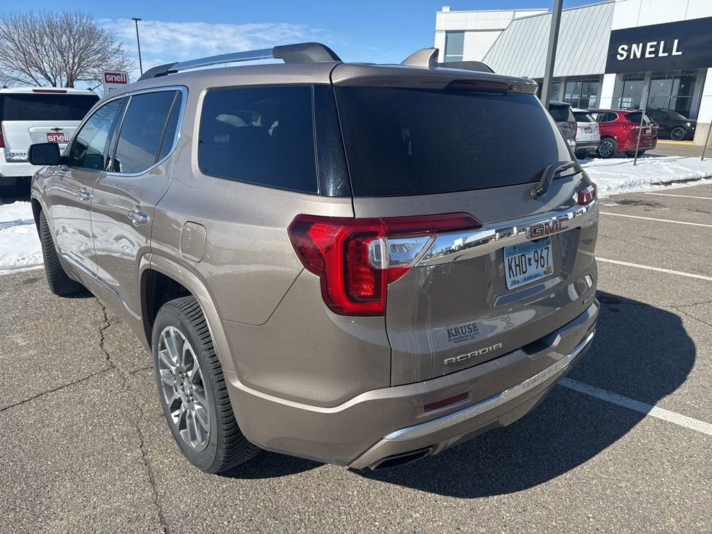 2023 GMC Acadia Denali