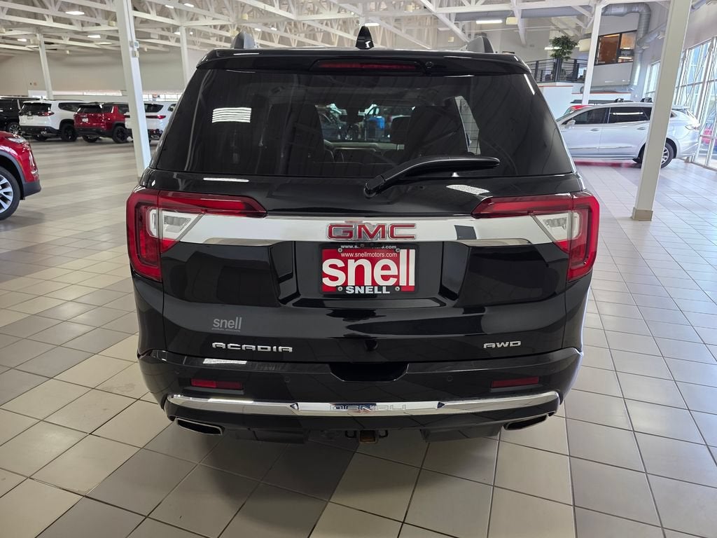2023 GMC Acadia Denali
