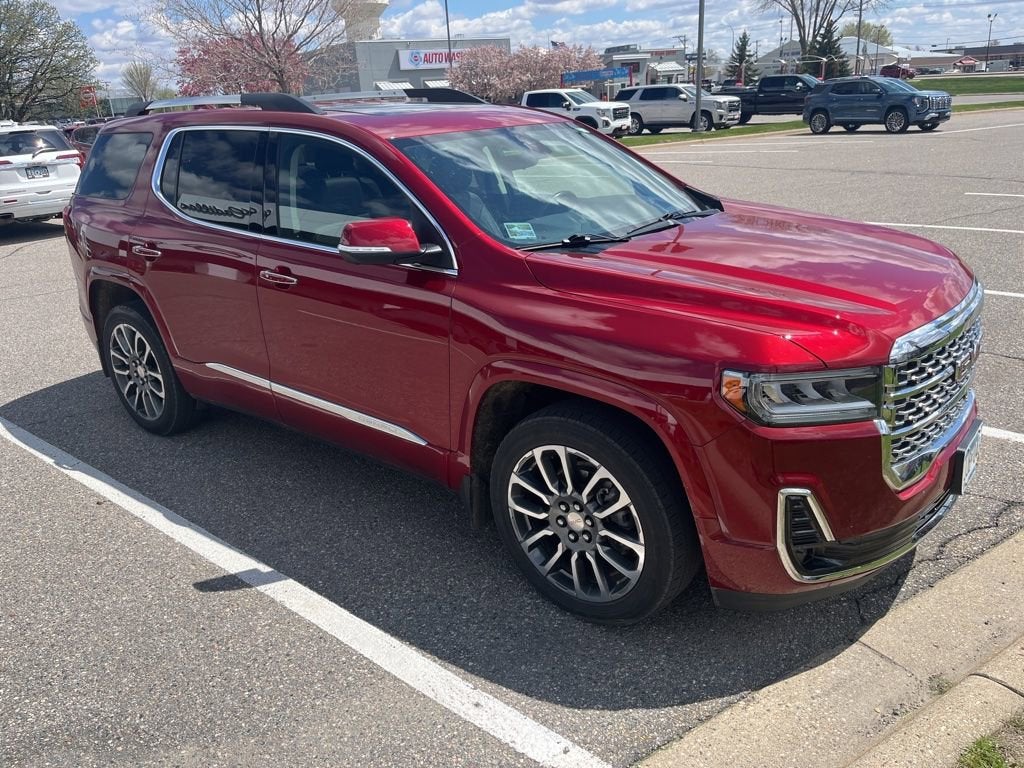 2022 GMC Acadia Denali