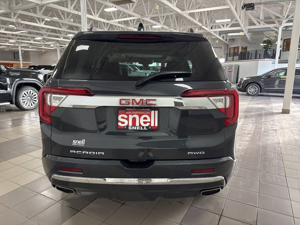 2021 GMC Acadia Denali