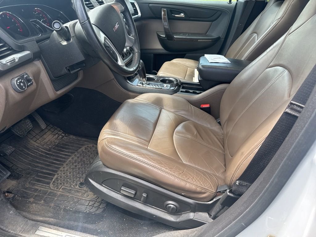 2016 GMC Acadia SLT