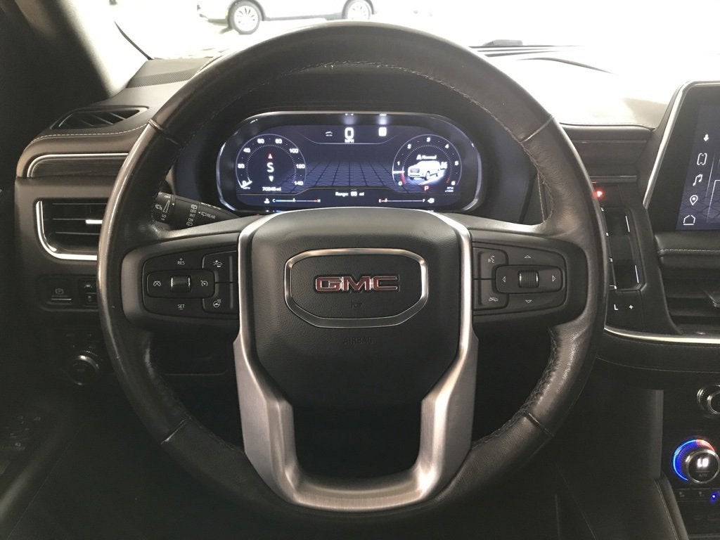 2023 GMC Yukon SLT
