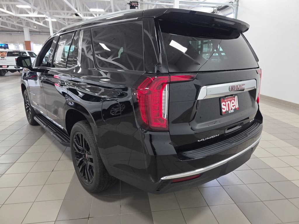 2022 GMC Yukon SLT