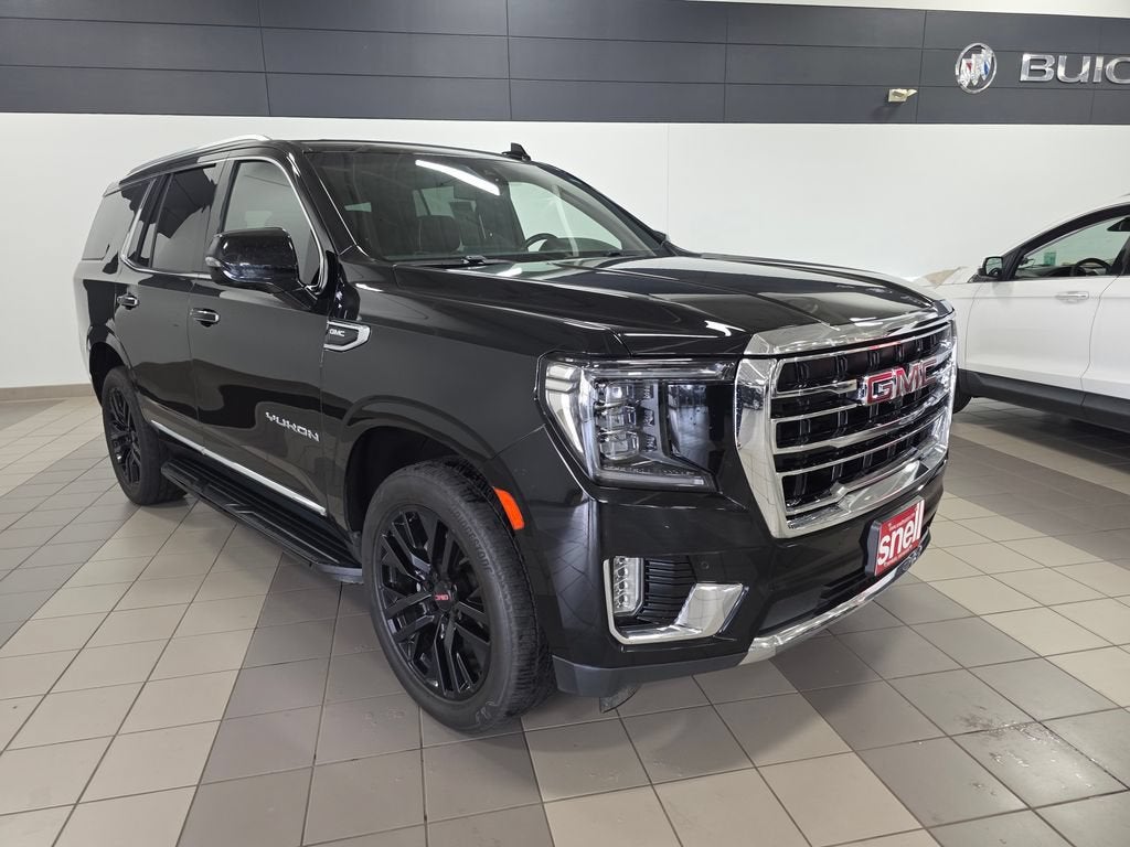 2022 GMC Yukon SLT