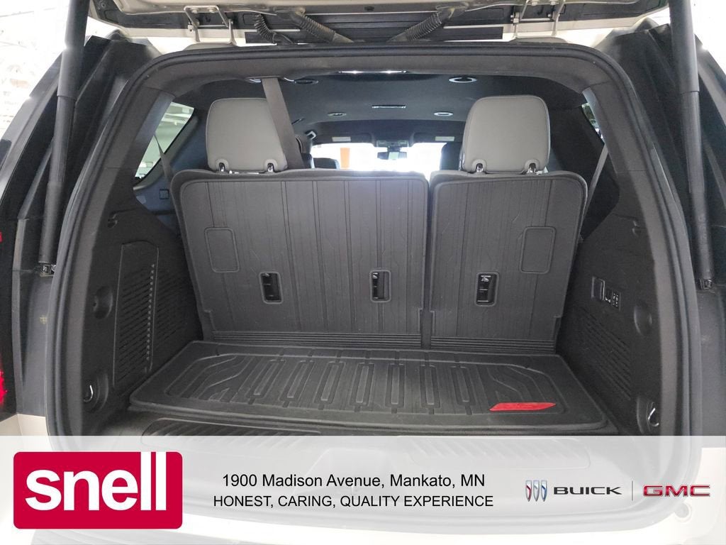 2022 GMC Yukon SLT