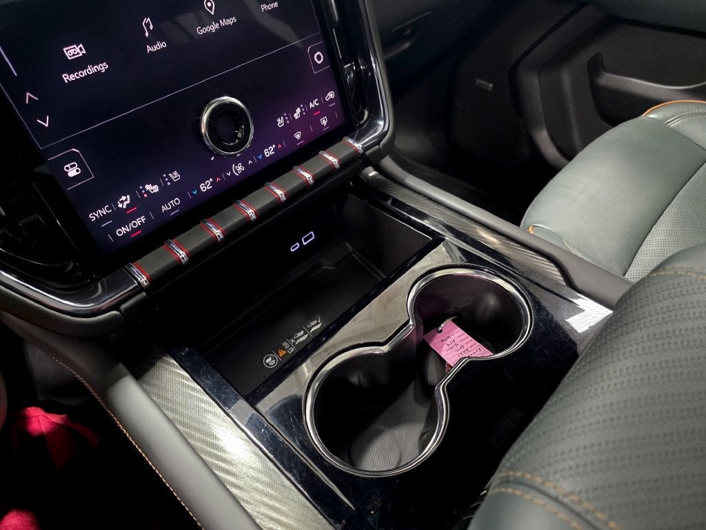 2025 GMC Yukon AT4