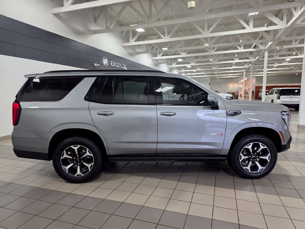 2025 GMC Yukon AT4