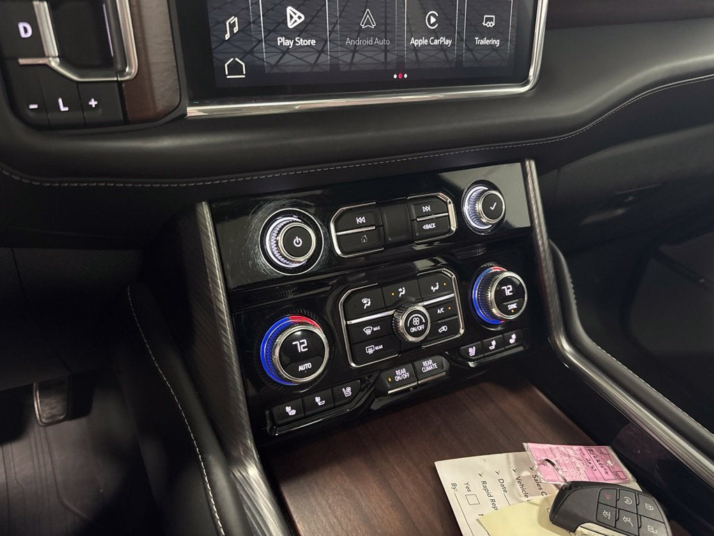 2023 GMC Yukon Denali Ultimate
