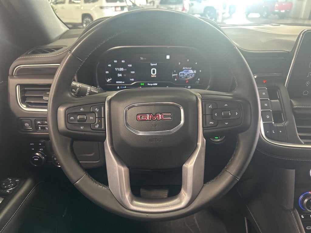 2023 GMC Yukon XL SLT