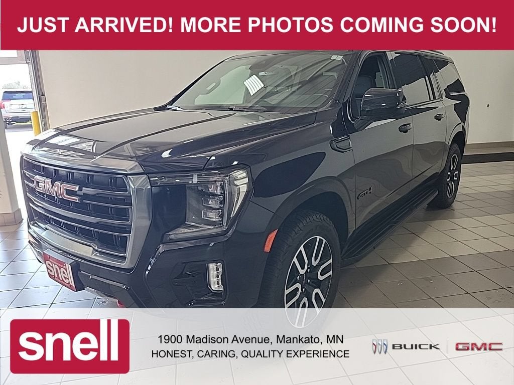 2023 GMC Yukon XL AT4
