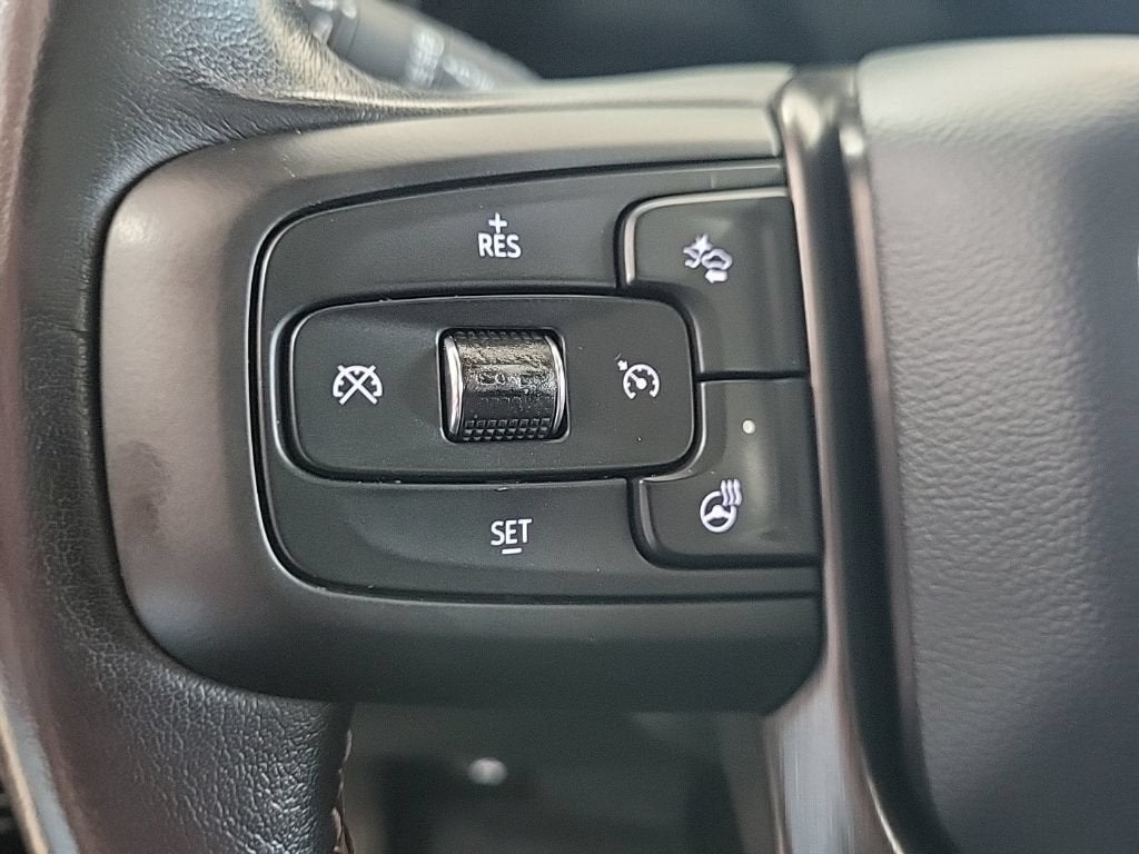 2023 GMC Yukon XL AT4