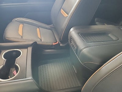 2023 GMC Yukon XL AT4