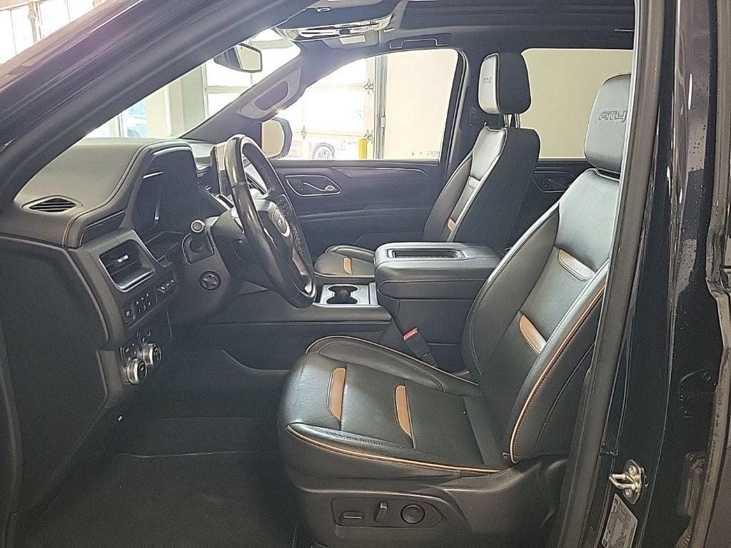 2023 GMC Yukon XL AT4