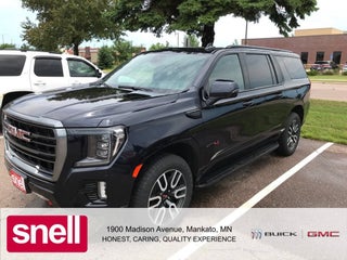 2023 GMC Yukon XL AT4