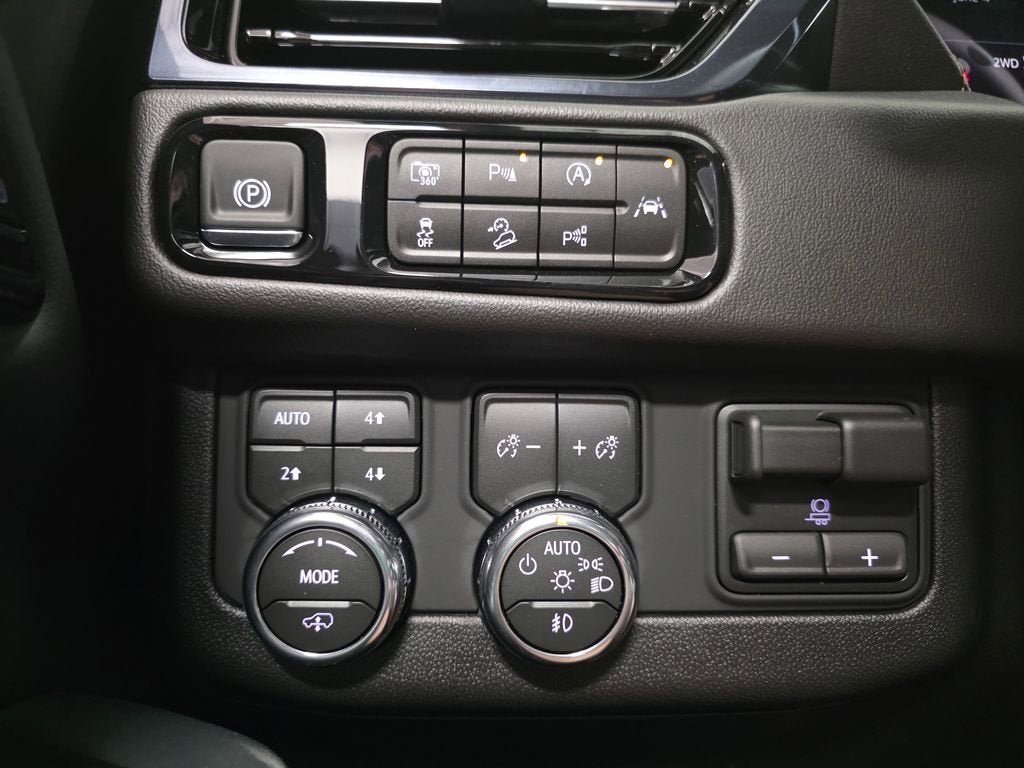 2026 GMC Yukon XL AT4