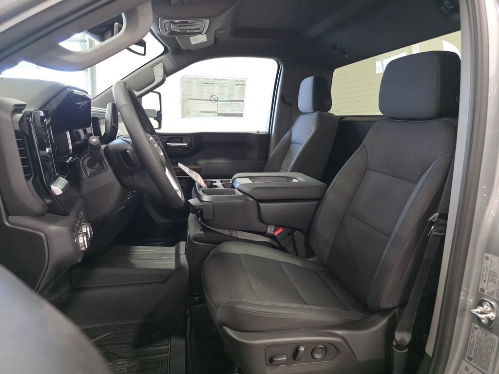 2026 GMC Sierra 3500 HD SLE