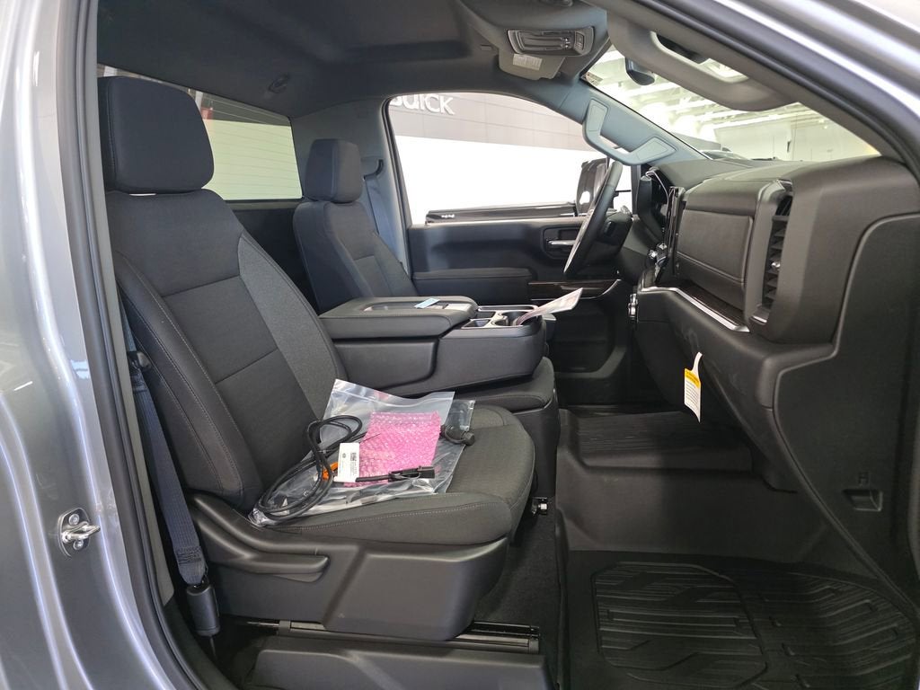 2026 GMC Sierra 3500 HD SLE