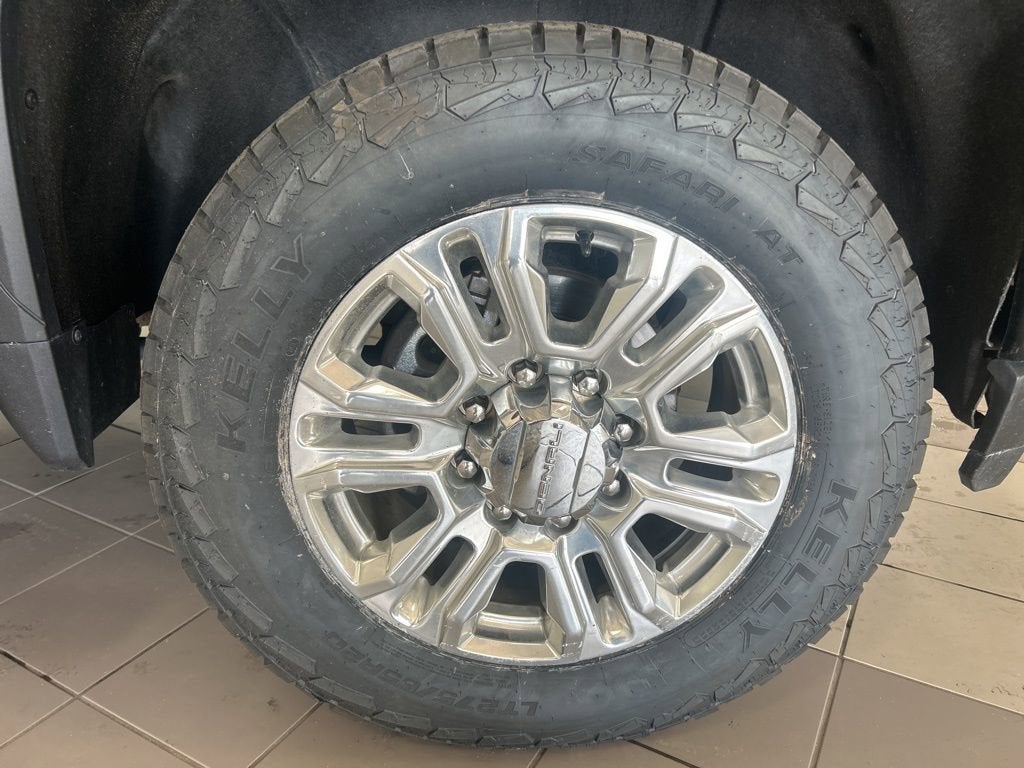 2023 GMC Sierra 2500 HD Denali