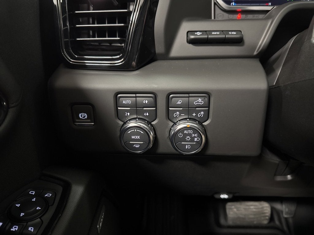 2024 GMC Sierra 3500 HD AT4