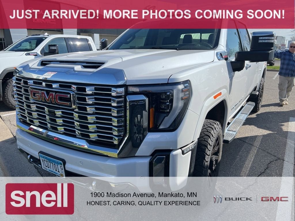 2024 GMC Sierra 3500 HD Denali
