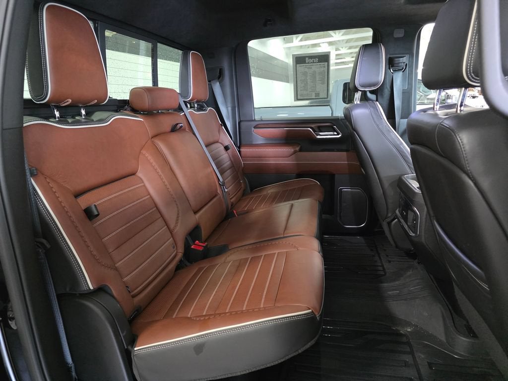 2024 GMC Sierra 3500 HD Denali Ultimate
