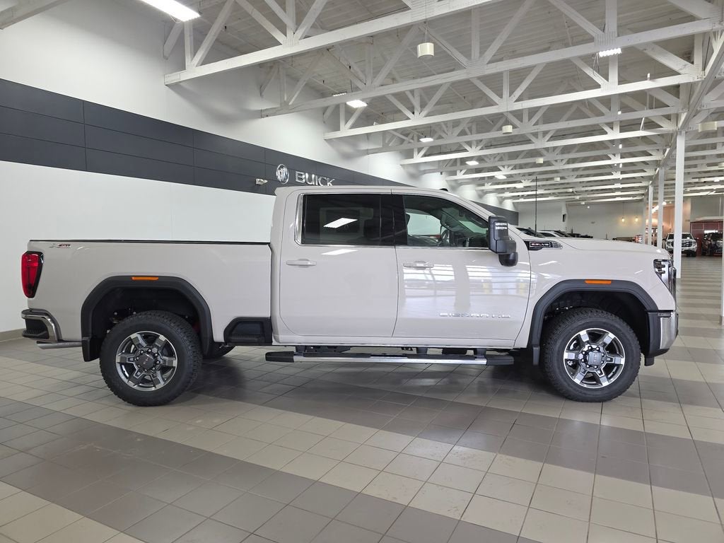 2026 GMC Sierra 3500 HD SLE