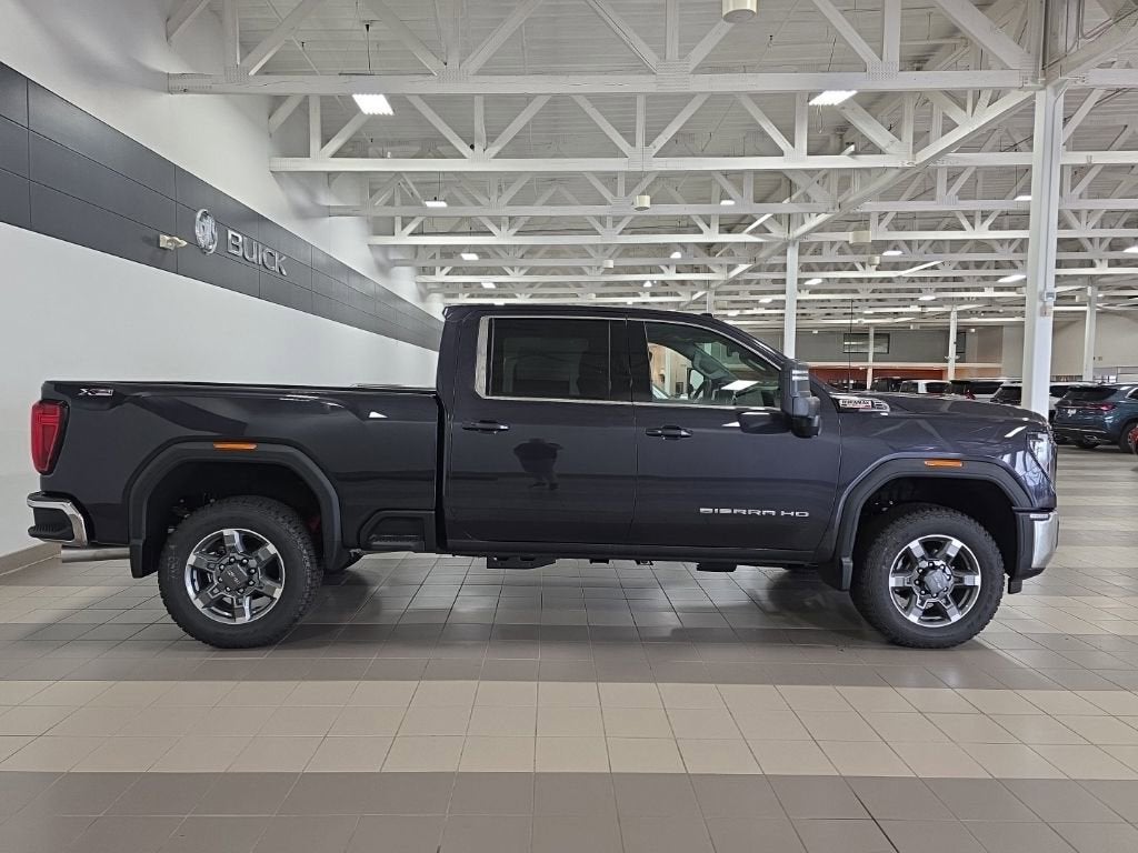 2026 GMC Sierra 3500 HD SLE