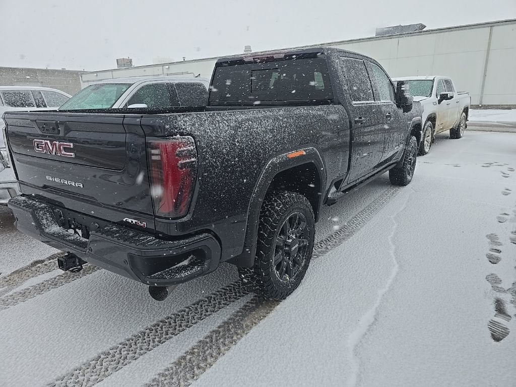 2026 GMC Sierra 3500 HD AT4