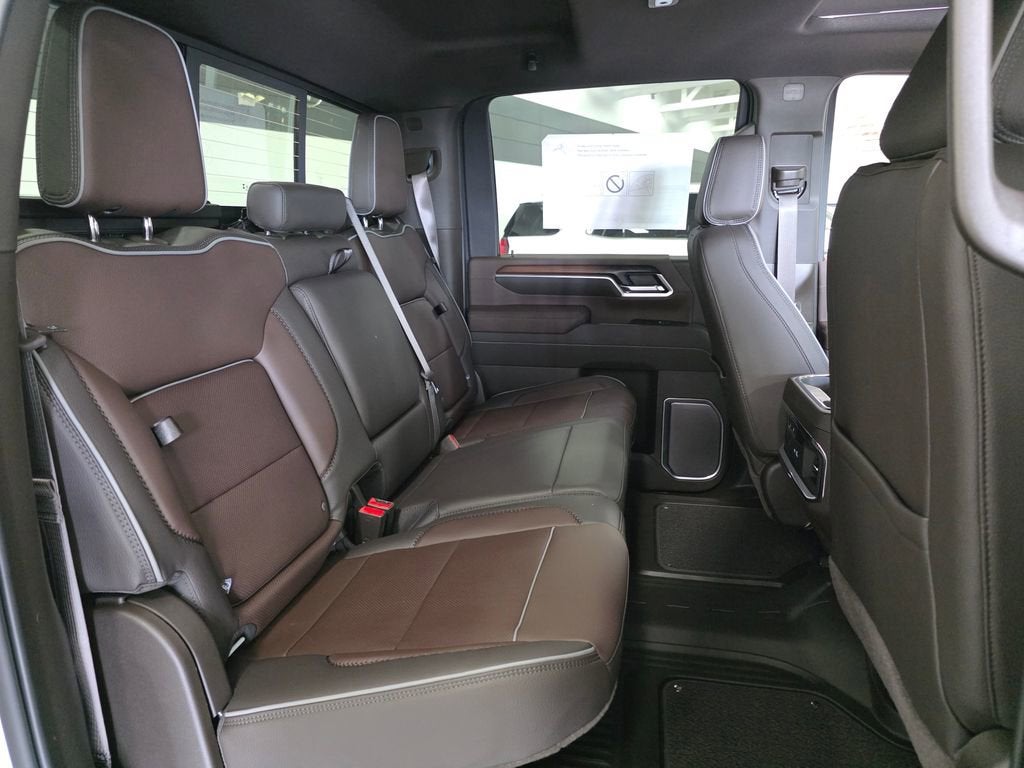 2026 GMC Sierra 3500 HD Denali DRW