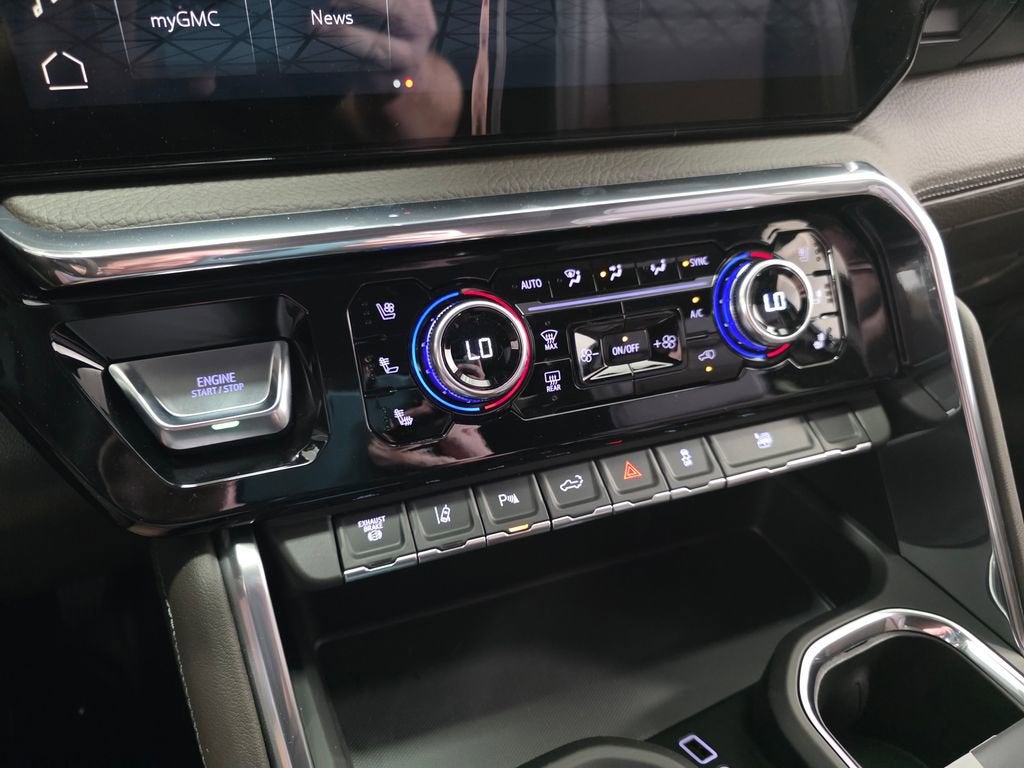 2026 GMC Sierra 3500 HD Denali DRW