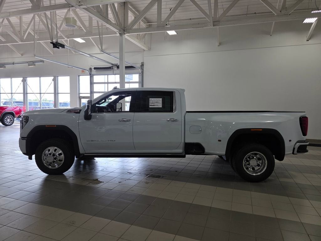 2026 GMC Sierra 3500 HD Denali DRW