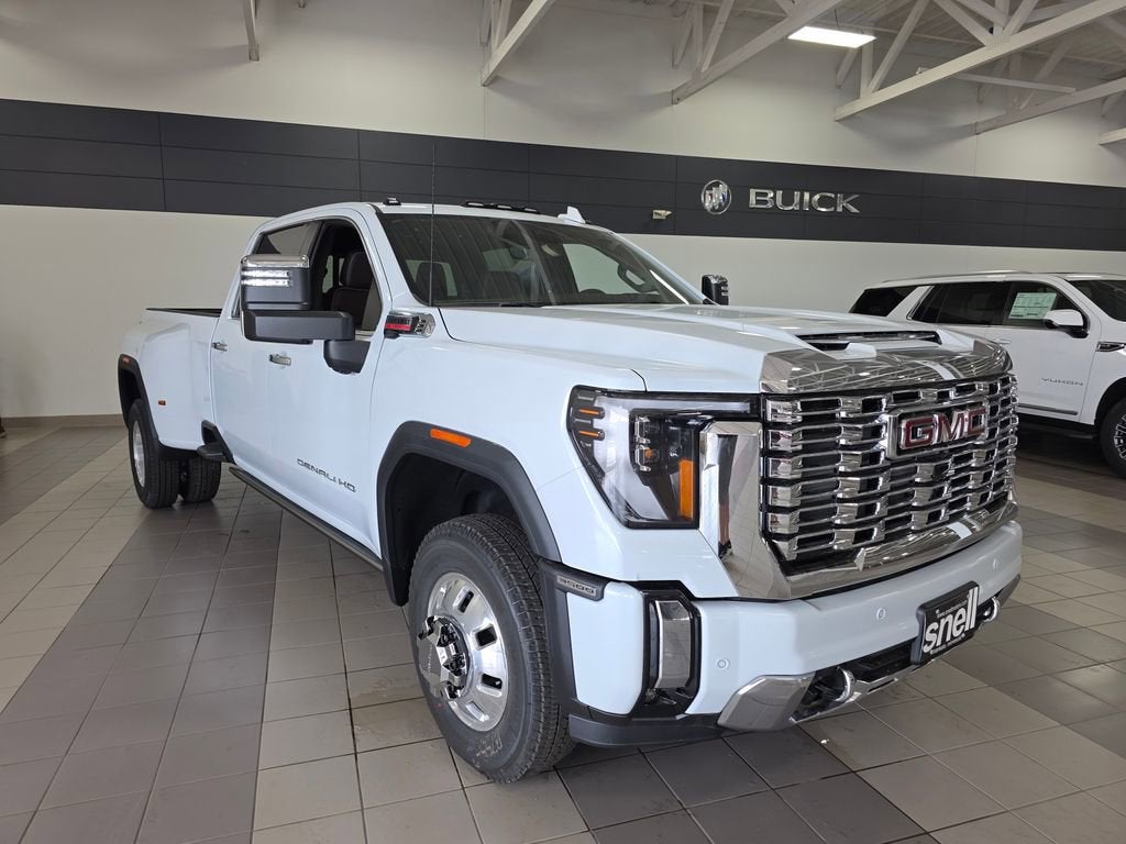 2026 GMC Sierra 3500 HD Denali DRW